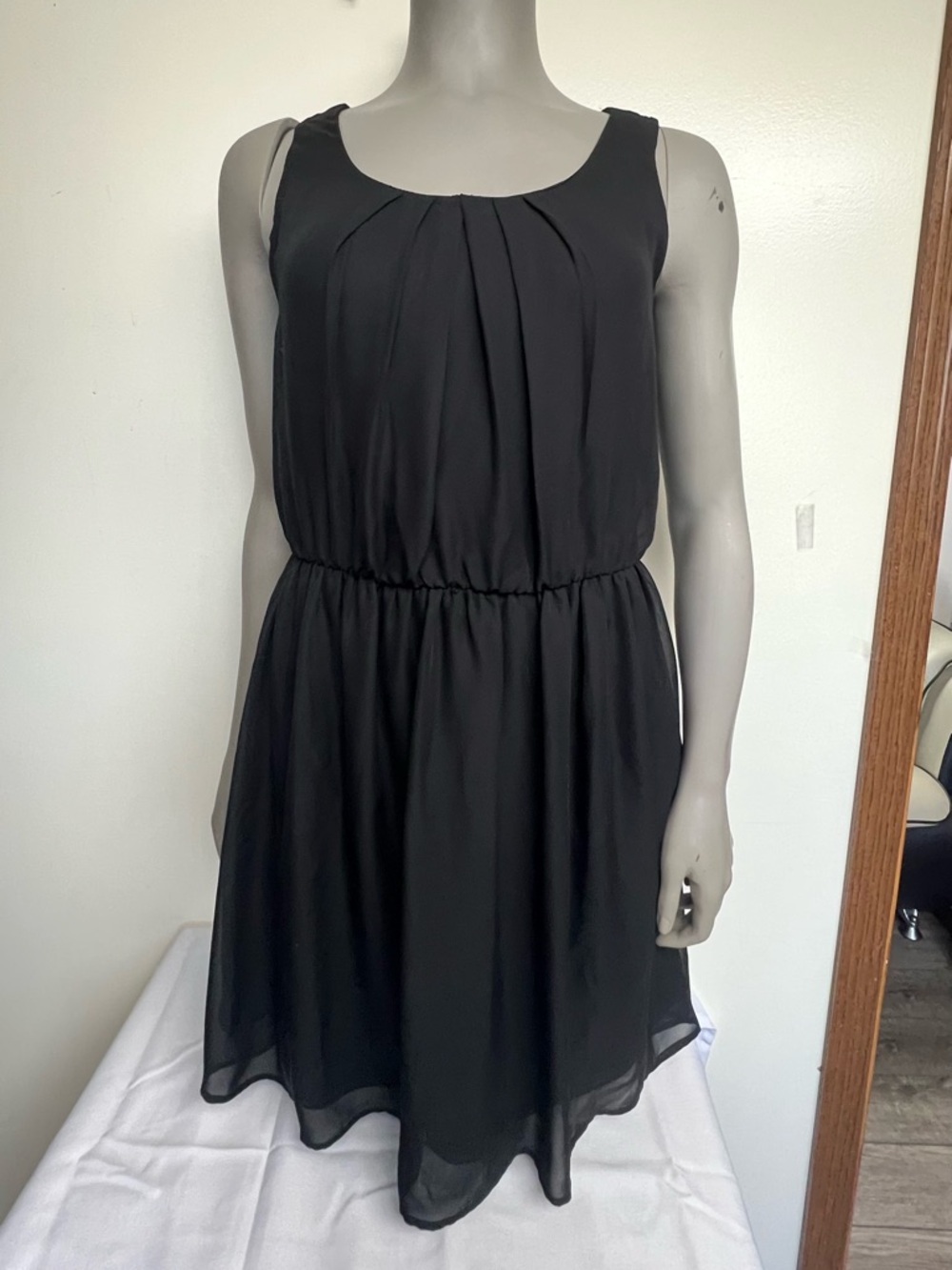 BCX Black Sleeveless Pleated-Waist Mini Dress